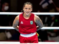 Baiana Bia Ferreira estreia com vitória no Mundial de Boxe