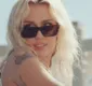 
                  Miley Cyrus libera performance de “Jaded” no YouTube
