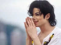 Corretor diz ter vendido casa de Michael Jackson com ajuda de espírito do cantor