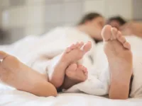 Entenda comportamento que leva a pessoa a fazer sexo durante sono