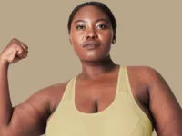 Podcast 'Pele Preta' debate pressão estética sobre corpos negros
