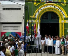 Bicentenário da Independência na Bahia reúne multidão em Salvador