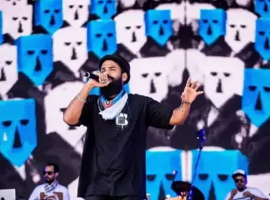 Baiana System faz show especial para o 2 de julho em Salvador
