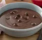 
                  Aprenda a fazer um delicioso mingau de chocolate em 5 minutos