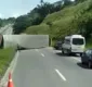 
                  Caminhão dos Correios é retirado da Via Parafuso, na Bahia