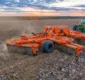 
                  Empresa lança único equipamento que destrói soqueira do algodão na BA