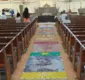 
                  Corpus Christi: fiéis baianos mantém tradição dos tapetes feitos à mão