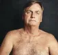 
                  Foto de Bolsonaro sem camisa viraliza e web reage: 'Fez o L na barriga'