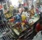 
                  Homem é esfaqueado nas costas dentro de supermercado em Salvador