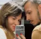 
                  Mãe de Isis Valverde termina namoro com jovem 24 anos mais novo