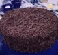 
                  Veja como fazer um tradicional bolo de brigadeiro em 45 minutos