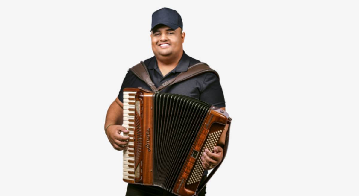 Tarcisio do Acordeon lança 'Forró Pesado'; veja setlist Tarcisio do Acordeon lança 'Forró Pesado'; veja setlist