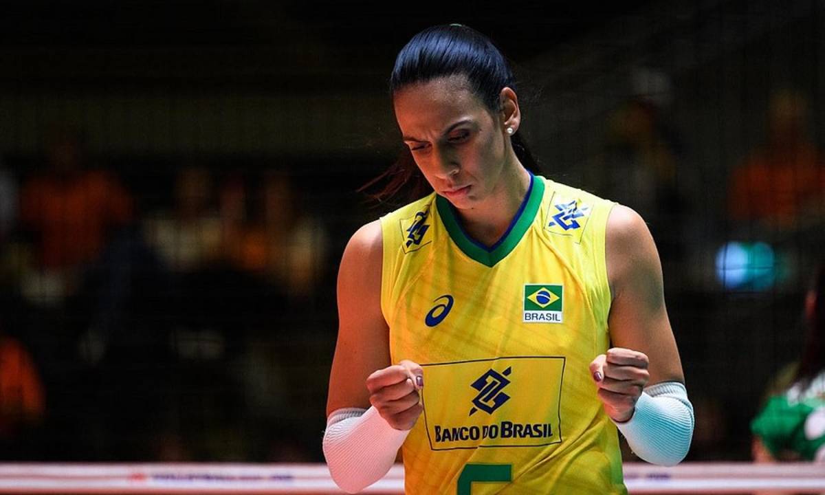 Ex-jogadora de vôlei, Paula Borgo morre aos 29 anos