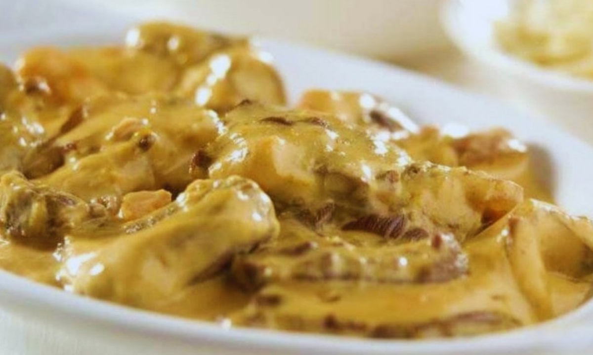 Perdeu a hora? Aprenda como fazer strogonoff de músculo em 30 minutos