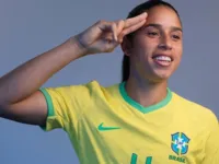 Capitã da Seleção, zagueira Rafaelle sonha com título inédito
