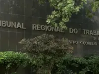 Farmácia é condenada a indenizar atendente por assaltos em Salvador