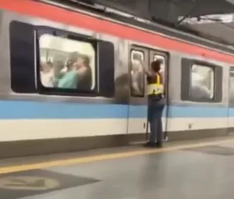 Passageiros ficam presos em trem após falha no metrô de Salvador