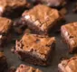 
                  Aprenda a preparar brownie de chocolate com 5 ingredientes