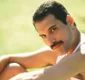 
                  Conheça álbum solo de Freddie Mercury, que faria 77 anos nesta terça