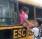 
                  Crianças ficam presas em micro-ônibus escolar e menina passa mal