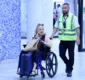 
                  Filho revela por que Elizabeth Savala usou cadeira de rodas em aeroporto