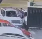 
                  Homem é obrigado a fazer transferências bancárias ao sair de academia em Salvador
