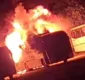 
                  Homem é preso após incendiar ônibus em Entre Rios; vídeo mostra fogo