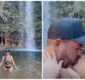 
                  Maraisa esbanja romance com namorado durante banho de cachoeira