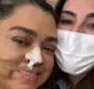 
                  Preta Gil recebe visita de Fernanda Paes Leme em hospital: 'Chorei'