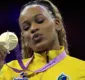
                  Rebeca Andrade exibe medalhas do Mundial: 'Concorrência me desculpe'