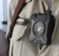 
                  Testes das câmeras no fardamento de policiais devem começar em 10 dias