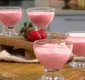 
                  Veja como fazer iogurte caseiro de morango com 4 ingredientes