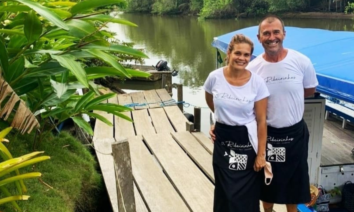 Corpos de Chef de cozinha e esposa são velados sob comoção na Bahia