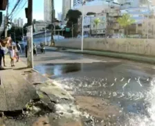 Moradores relatam falta de água após vazamento na Av. Vasco da Gama