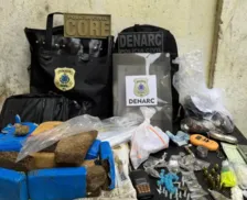 Suspeitos de tráfico de drogas em condomínio são presos em Salvador