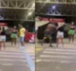 
                  Mulher é agredida por homem com soco no rosto na Estação Pirajá