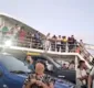 
                  Passageiros ficam 'presos' em ferry após queda de energia na Ilha