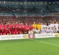 
                  Zico e amigos lotam Maracanã e homenageiam Pelé no Jogo das Estrelas