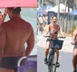 
                  Sophie Charlotte e Xamã trocam carícias e beijos em dia quente no Rio