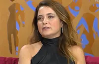 Claudia Abreu assina com a Globo e retorna às novelas após 9 anos