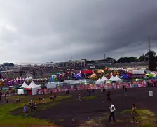 Lollapalooza 2025: shows são paralisados por conta das chuvas fortes