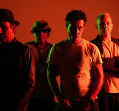 Capital Inicial e Pedro Pondé estarão em Salvador neste fim de semana