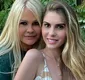 
                  Bárbara Evans revela afastamento da mãe, Monique Evans: 'Opção'