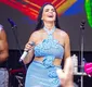 
                  Jeanne Lima dá início ao esquenta de São João com nova música; confira