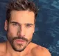
                  Nicolas Prattes ironiza tamanho de pênis após pergunta de internauta