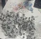 
                  Polícia apreende mais de 350 porções de drogas com adolescentes