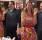 
                  Faustão faz rara aparição em festa de aniversário da esposa; VÍDEO