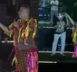 
                  João Gomes chama fã no palco e se surpreende com pedido no São João