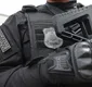 
                  Polícia desmonta laboratório de drogas e apreende fuzil na Bahia