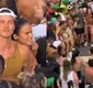 
                  Shawn Mendes desce do trio de Ivete e abre roda no Carnaval; VÍDEO